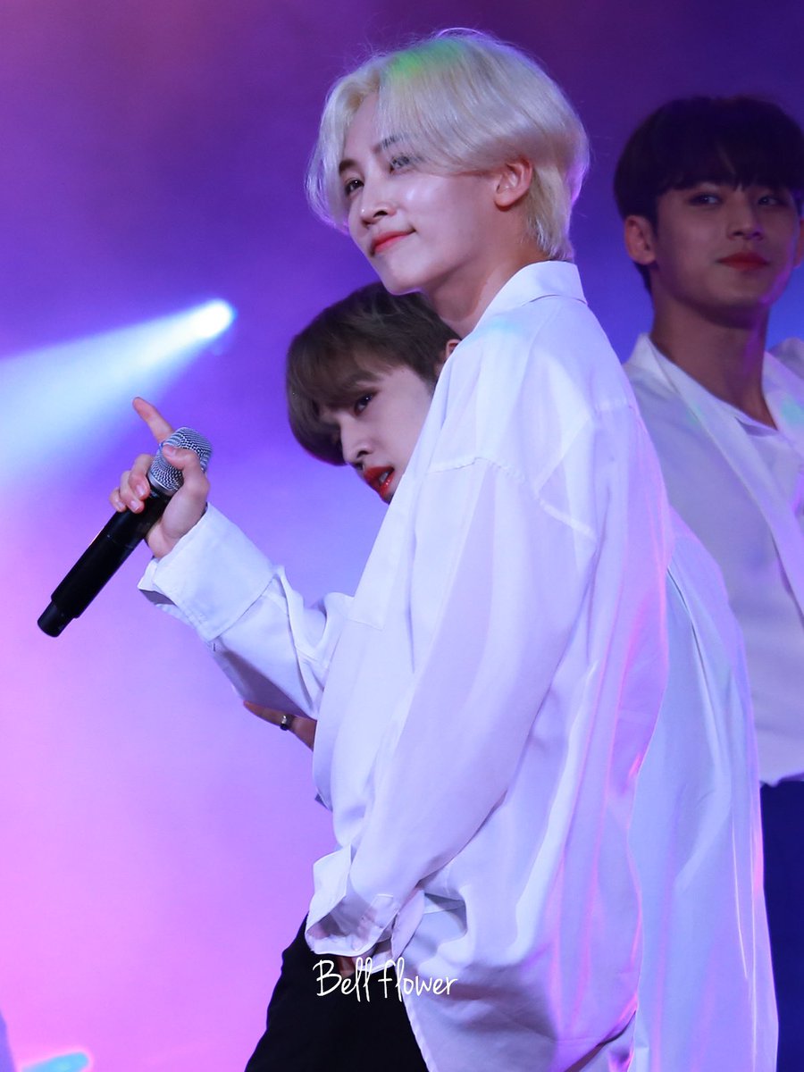 BellFlo19868869's tweet photo. 190629

#SEVENTEEN #JEONGHAN #세븐틴 #정한 #윤정한 #ジョンハン @pledis_17 https://t.co/O6Jh44TJiv