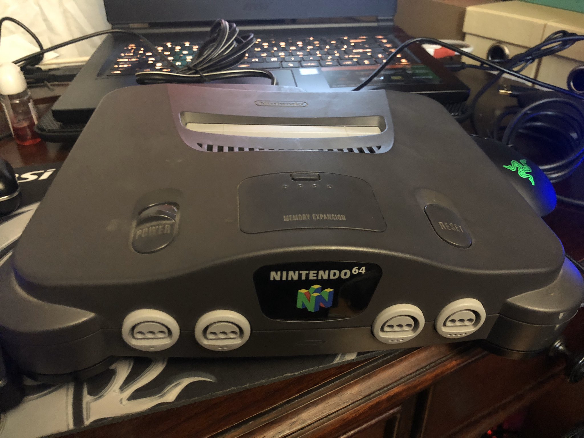 Omg omg omg I found it. https://t.co/llU46vOfFz