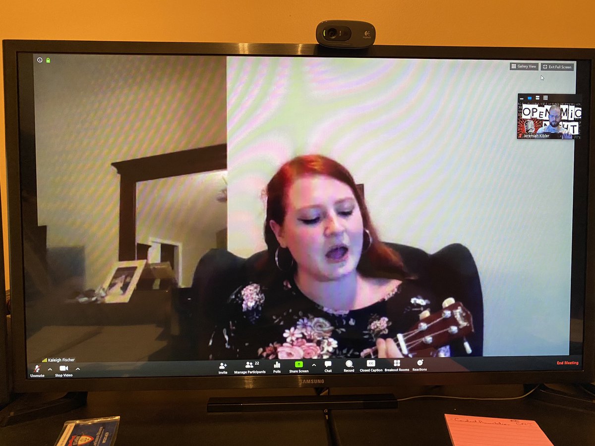 Awesome Open Mic Night from some of our students in the @HonorsCollege! Thanks for performing and attending. We’ll do it again! Stay tuned! #TogetherApart #HonorsGotTalent