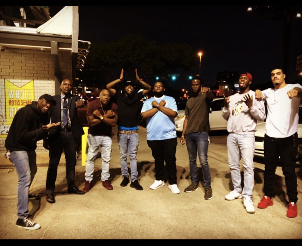 TheCoachDuke's tweet image. 6 years strong 💪🏾! Love y’all boys #FIETTS #10acious #spr14