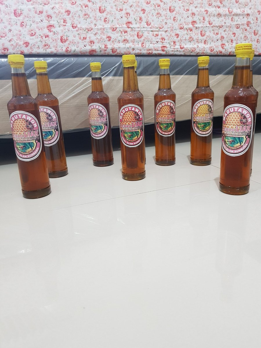 GoesRam's tweet photo. @marifanto @e100ss Se engga nya habis ngecat kan pasti haus, mending minum air campur madu biar imun nya makin kuat. Bs wa 087853020007. Madu murni sumbawa cuma 90k aja hehehe :) https://t.co/9sYlYkjVlR