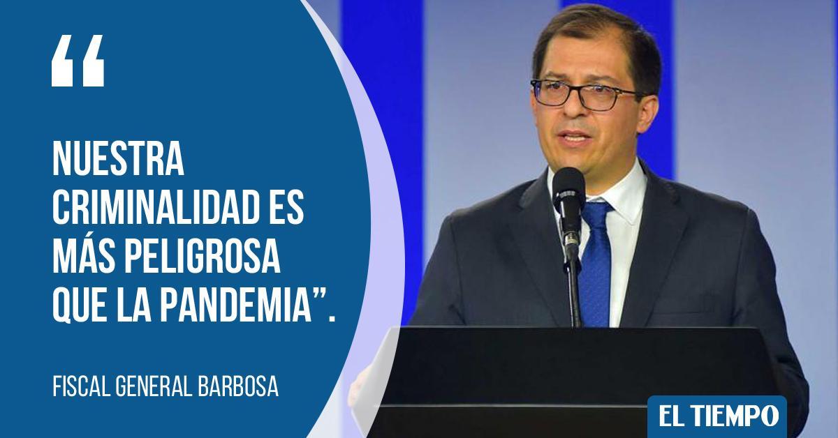 ELTIEMPO's tweet photo. El Fiscal General de la Nación, Francisco Barbosa, no es partidario de la liberación masiva de presos como medida preventiva ante la propagación del nuevo coronavirus.

Lea la entrevista completa ➡️ https://t.co/bWInEC9siz https://t.co/OOdb9zn5Xe