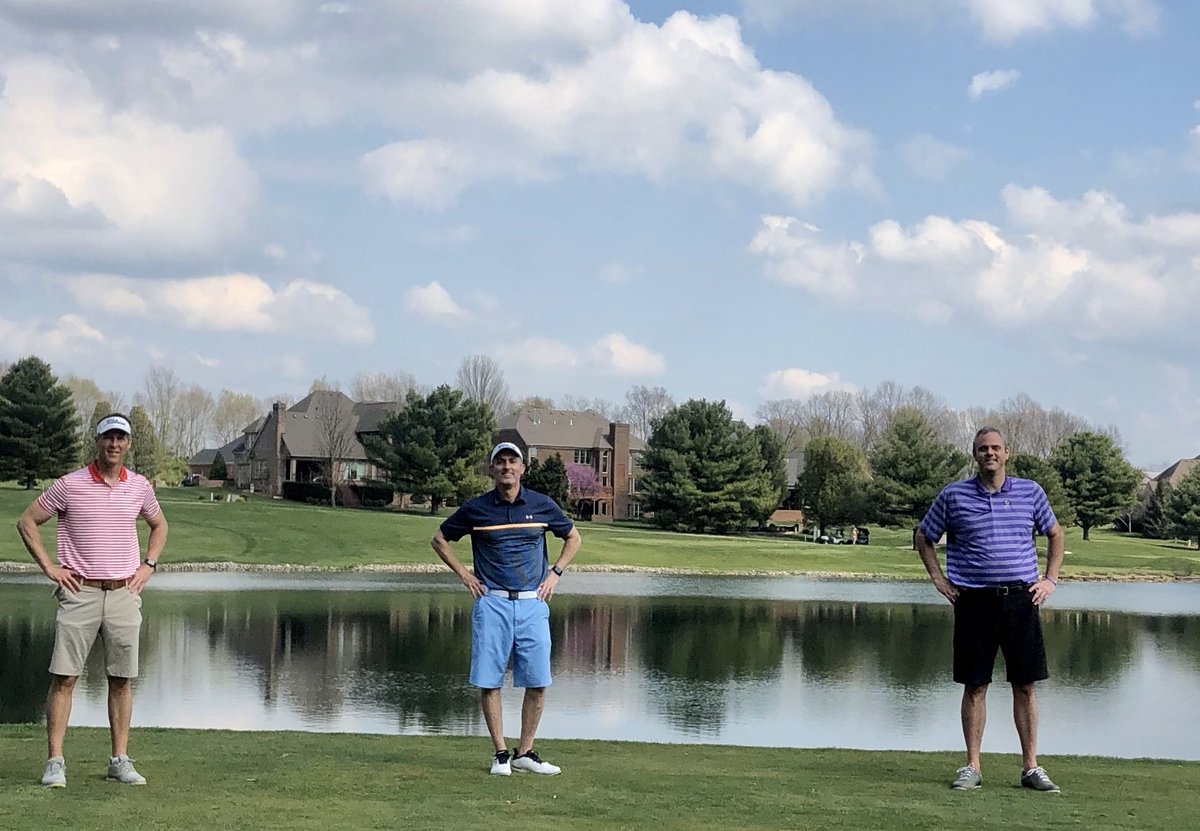 haiku_78's tweet photo. Following the rules. Six feet apart. #keepcoursesopen #TeamKentucky Photo credit to Clint Bishop https://t.co/2rDERC6JPN