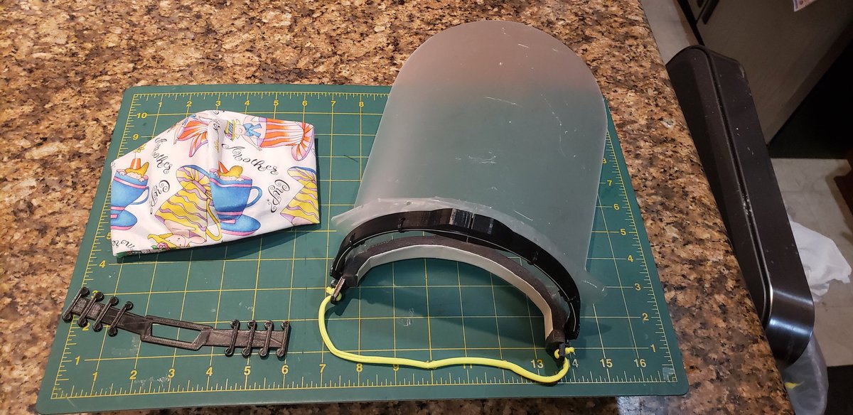 HabSkibbix's tweet photo. A full care kit @thingiverse thing:4251684 & thing:4249113 using @hatchbox3d PLA #3Dprinting on an @yesIMADE3D #3DPrinter #JellyBox takes me 6+ hours to #3dprint & assemble. Each set made @ home is being deployed to a single frontline #Medical #professional. #SundayMotivation https://t.co/Pu2uUIAJIQ
