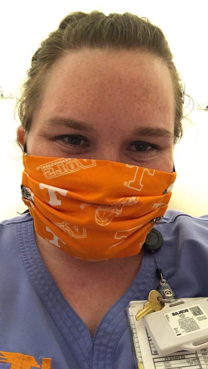 HaleyMynatt's tweet photo. Lots of my friends and I are now #LivingTheMaskLife at UTMC! Thankful for #mask donations! π·π§‘ And as always, #GoVols! #ThankAHealthcareWorker https://t.co/bO0wfLiSNf