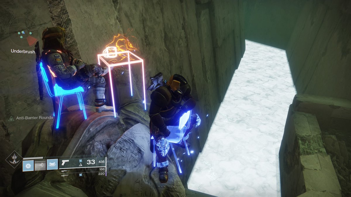 LadyTrishharas's tweet photo. Sitting on top the statue with @rfarouq on standby. #ClanRaid #Destiny2thegame #PS4share https://t.co/jaLuQv6kbC