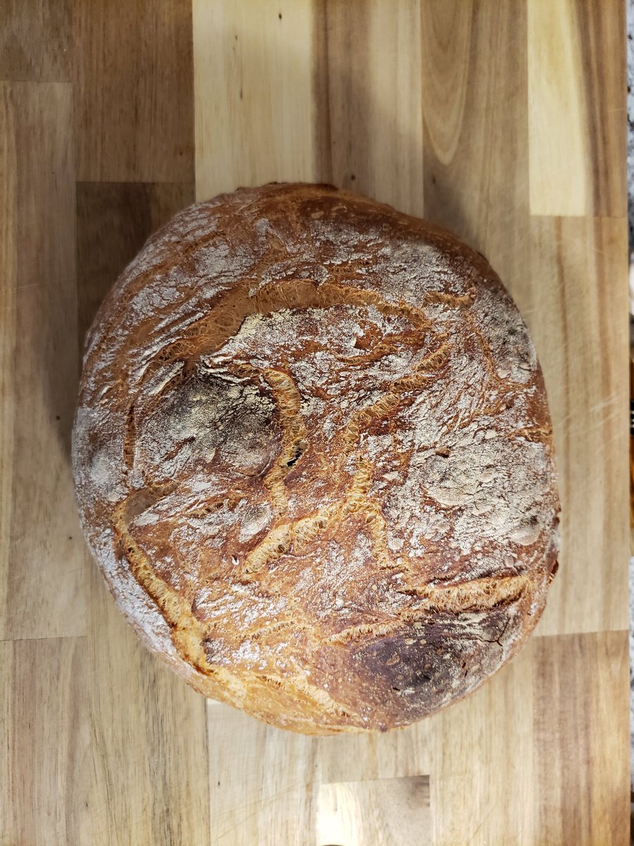 Dan_Klosowski's tweet photo. @jason_koebler Yoo I made bread today too https://t.co/lDH7aumbpM