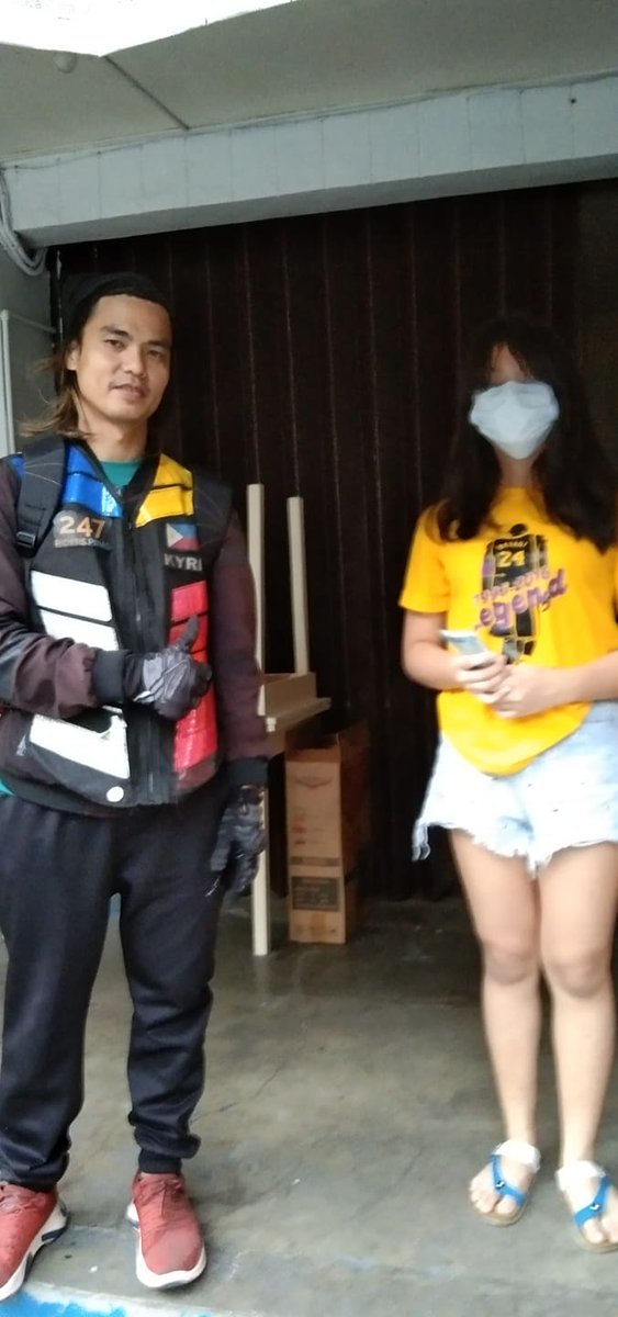 iremitinbizmoto's tweet photo. Delivery of Disinfectant Sprayers and Payment of PHP 12000 done by sir Ricky Sebastian, BizmoGo Rider. We have trustworthy riders for your COD needs. #deliveryph #bizmogoph #bizmogodelivery https://t.co/sxvdxyV2Te