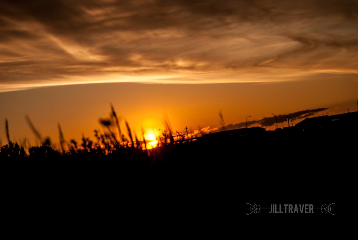 #OnTheBrightside A June sunset #TeamNikon #Stormhour