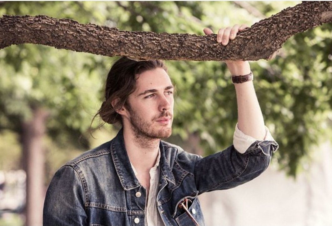 Hozier in the woods somewhere A thread: