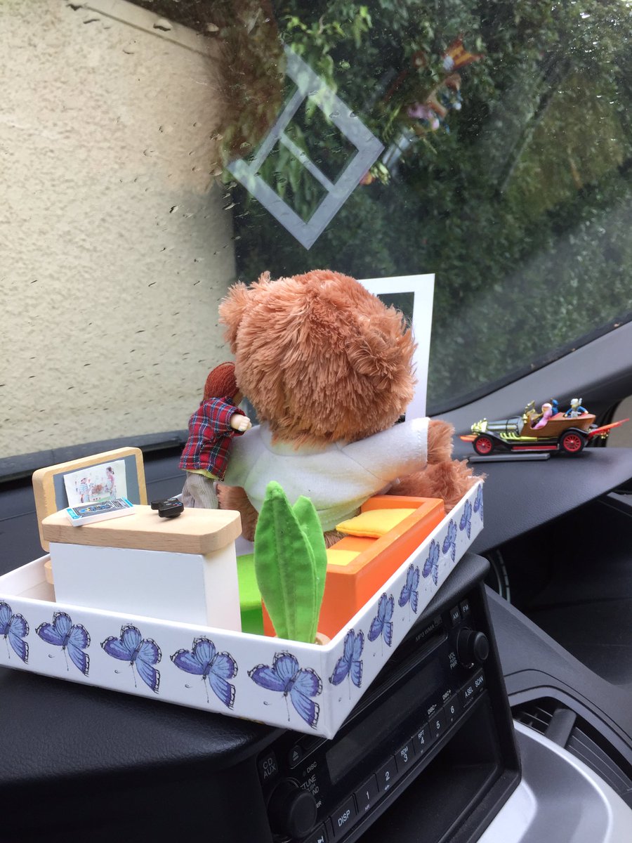 Day 12 Dad is finding the bear useful for hiding behind while he reports the neighbours for non-essential travel  #DollshouseLockdown  #nzlockdown