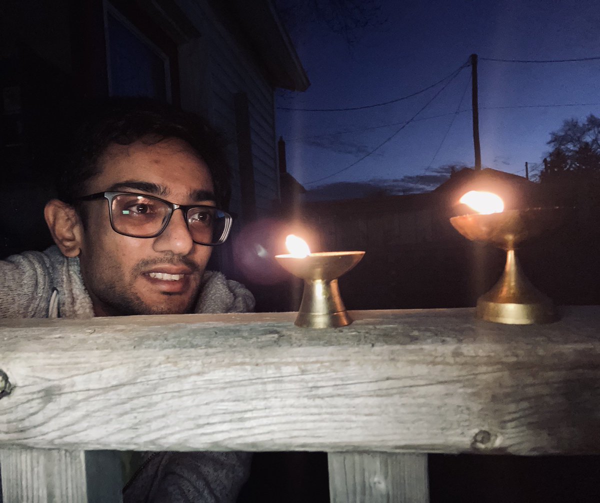 HarshitAgonist's tweet image. ‘तमसो मा ज्योतिर्गमय’ #9baje9min
A moment to encourage and appreciate all the corona warriors around us ...
We are all in this together and shall overcome this soon.
#itscoronatime #coronawarriers #socialdistacing #weallaretogether #salutetoourheroes