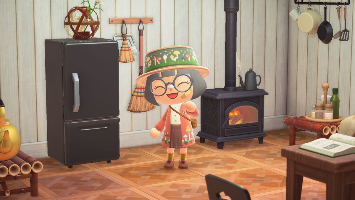 okpng's tweet image. made myself a mushroom brimmed straw hat! #ACQR #ACDesign #AnimalCrossing #ACNH #NintendoSwitch