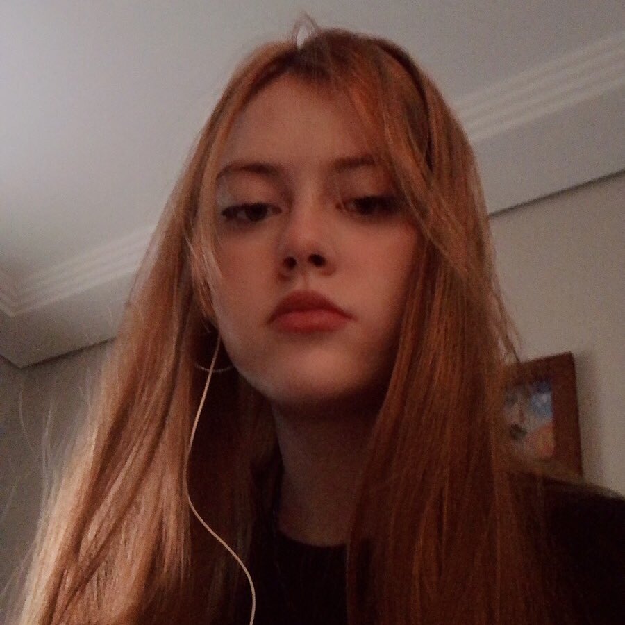 yeonmagic's tweet photo. saudade né minha filha???? do orange hair 😔🍊

#ARMYSelcaDay #ARSD https://t.co/Z7SOXUumLf