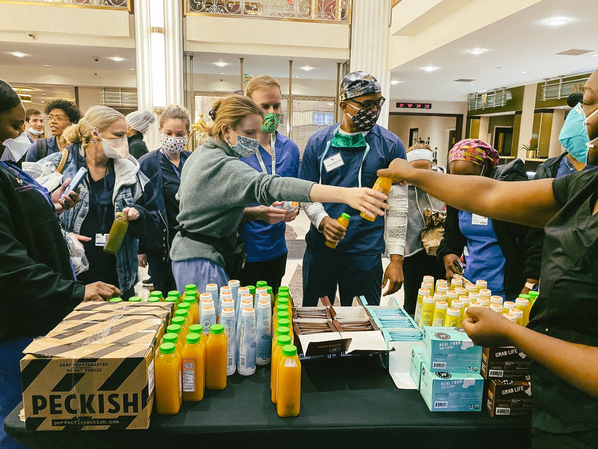 anthonydimieri's tweet photo. Some good news in a sea of bad news...

In less than a week, @chiaragerek and I managed to raise $8,000+ for hundreds out-of-state nurses, made four trips to drop off care packages, and distributed two major donations from friends at @juicepresstweet. 

https://t.co/hmrz3m7iZY https://t.co/IxkdTqTw4G