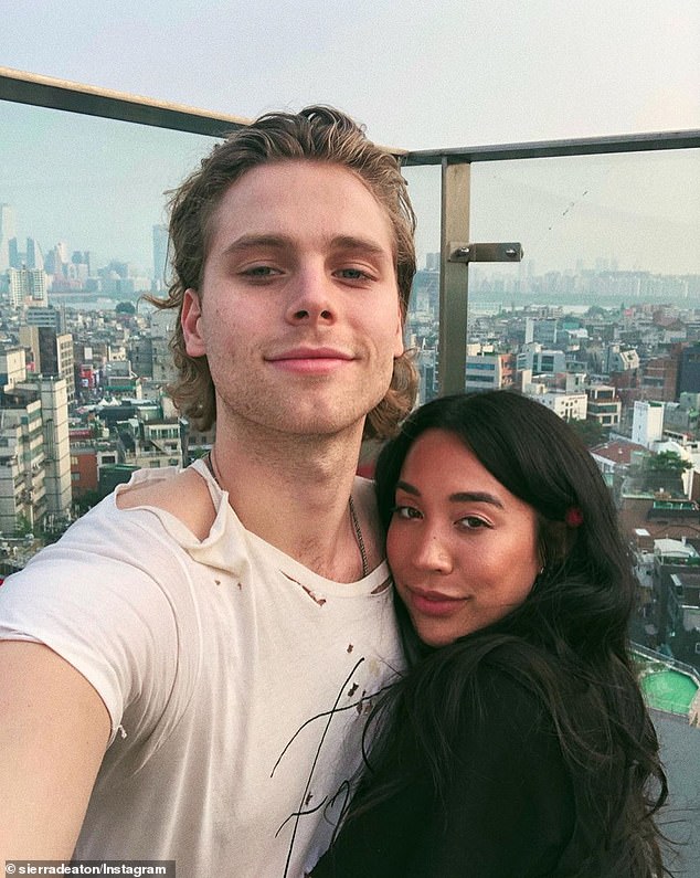 lovinglierra's tweet photo. They're so cute 🥺❤ @Michael5SOS @crystalleigh @sierradeaton @Luke5SOS https://t.co/moWWwPTnl2