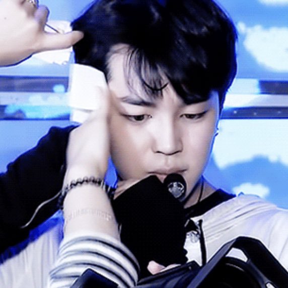 jimin getting ready with make up / hair thread  #GRWJ   #GETREADYWITHJIMIN   #JIMIN