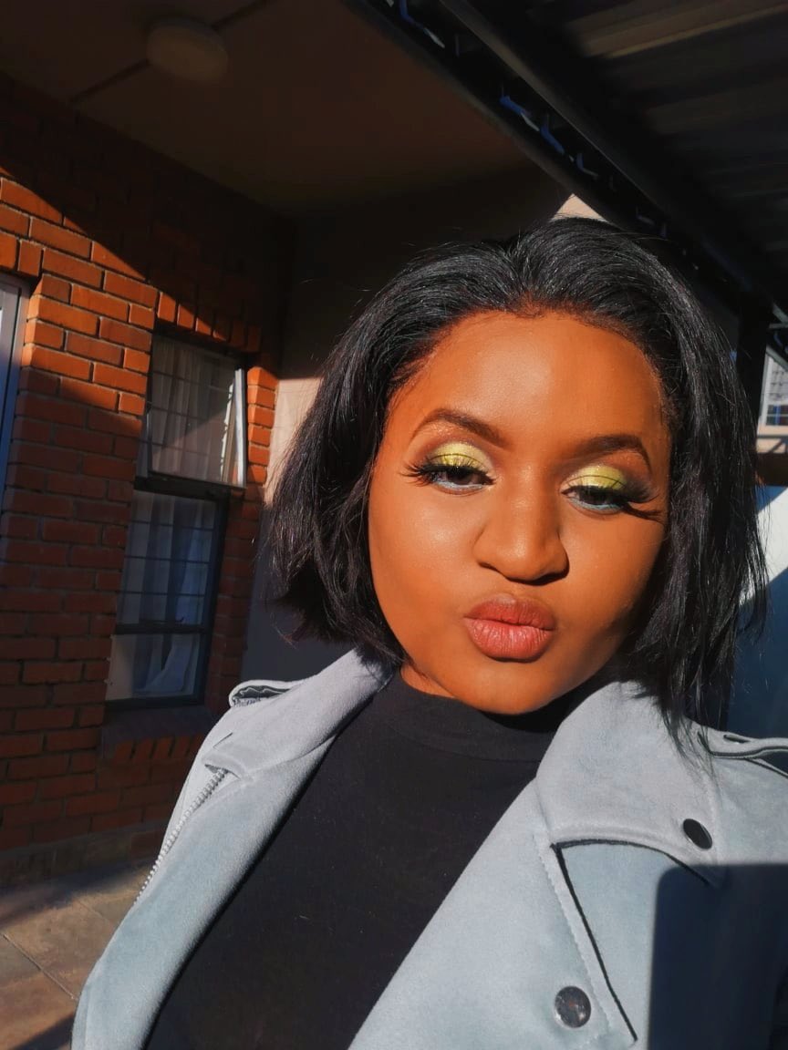I tried out some of the Revlon Candid products and these were the results. If you’re looking for a lightweight foundation with a dewy finish I’d suggest you watch this video and see if it ticks your boxes.  #GirlTalkZA : 