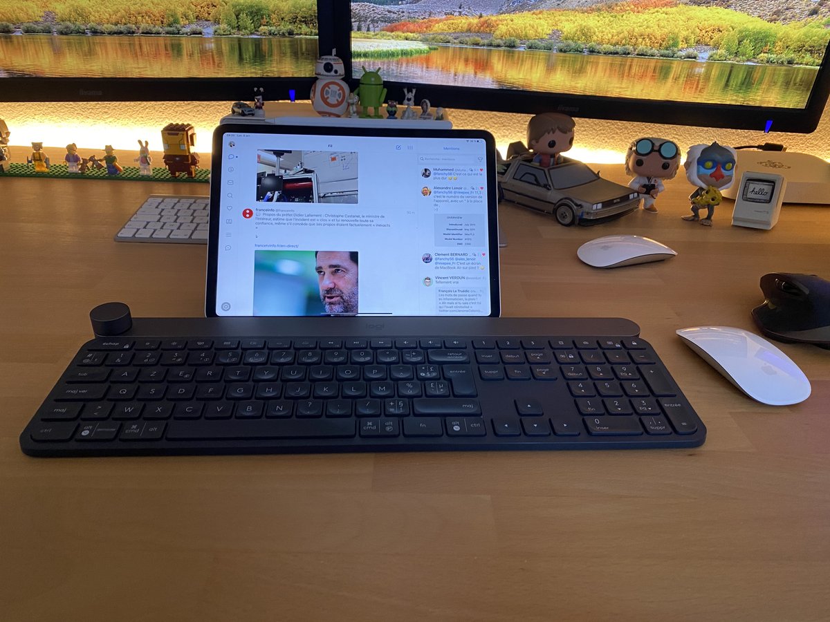 fanchy56's tweet photo. En train de tester #ipadOS13.4 avec une #magicmouse v2 et un #logitechcraft 😏 L’intégration est vraiment réussie, très intuitive au niveau de l’interface (pensée pour l’usage tactile à l’origine). Convaincu ! J’imagine que ça doit être encore plus sympa sur un 13’’ 😍 https://t.co/T6IWLuVk52