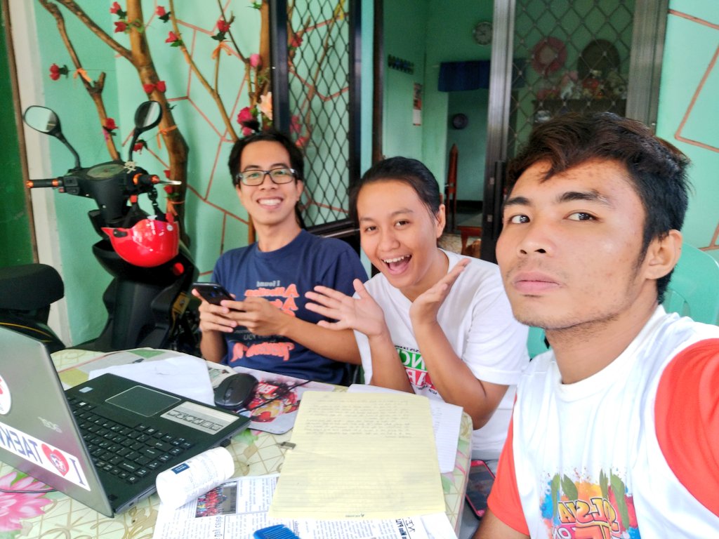 giovwxyz's tweet photo. Let's do this, teachers! 
Kaya natin 'to!👨‍🏫👩‍🏫 #SchoolPapers📰 https://t.co/363l1kzkNT