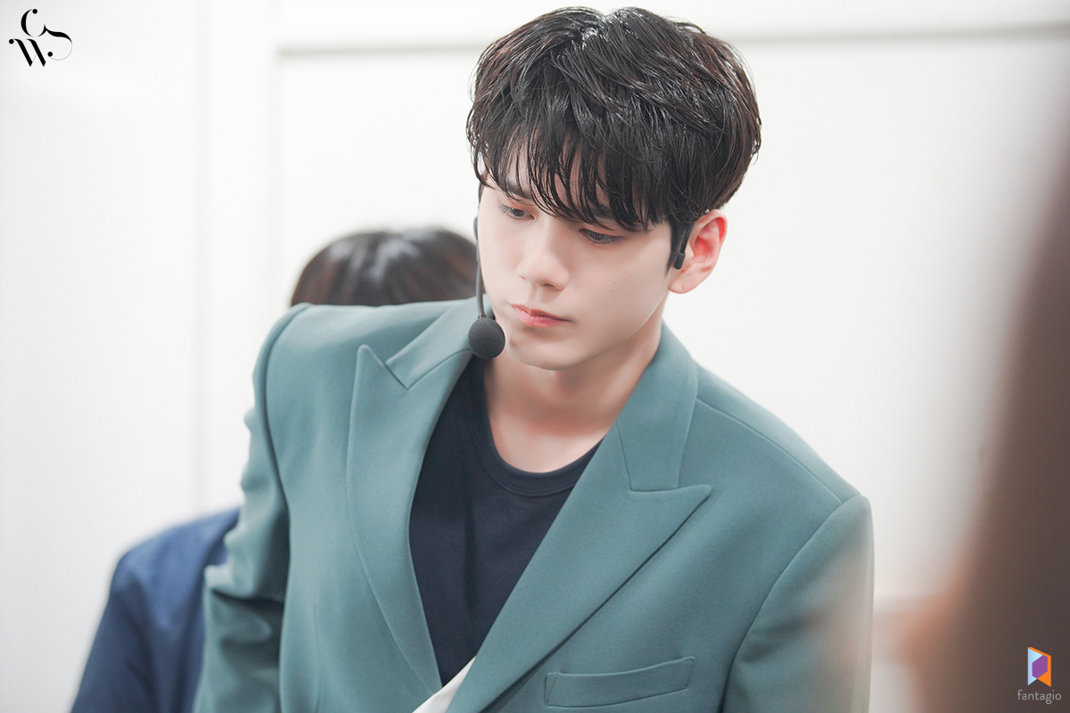 옹성우(ONG SEONG WU) tweet media