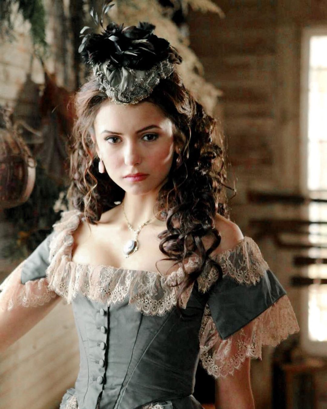 Final The Vampire Diaries: Katherine Pierce (Nina Dobrev