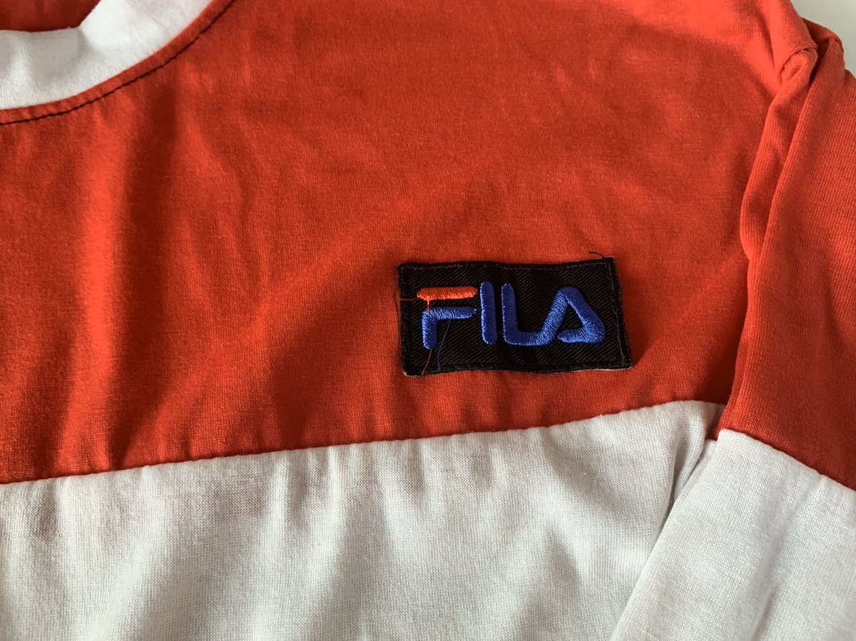 ppwrshoppyy's tweet photo. เสื้อครอปงานป้าย The White Night ปักFILA ยังไม่เคยใส่ สภาพ95%
สี : แดงขาวลายทาง
ไซส์ : ฟรีไซส์
อก : 38-40”
ยาว : 20”
รอบแขน : 12”
ราคา 130.- ส่งฟรีJ&amp;T 

ไลน์: @392vqhdk 

#เสื้อครอปแขนยาว #เสื้อครอป #เสื้อครอปลายทาง #เสื้อลายทาง #เสื้อครอปเอวลอย #เสื้อสีแดง #เสื้อครอปสีแดง https://t.co/KRw7zma7TH