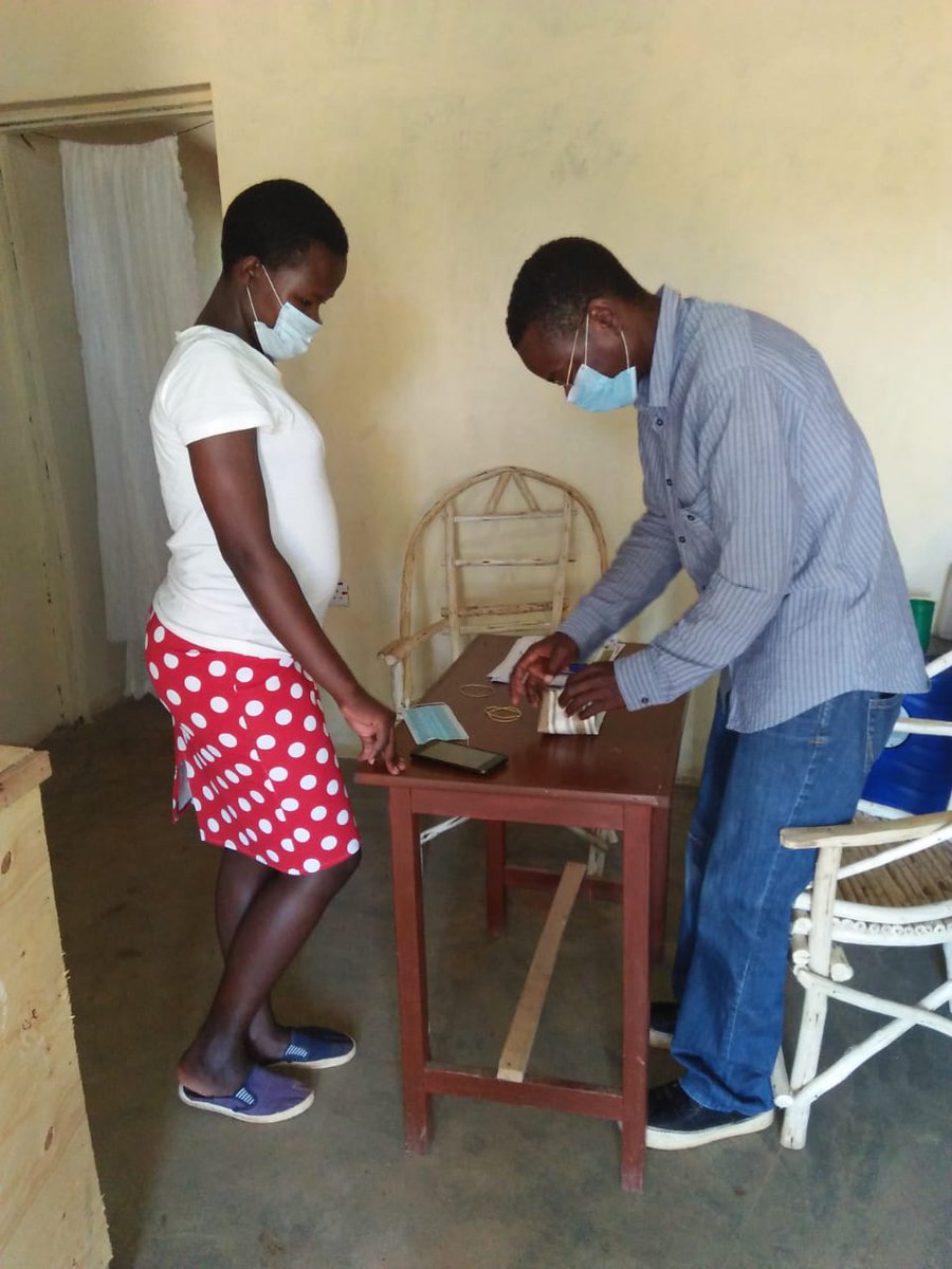 wadadia's tweet image. Our Siaya Field Officer, Mr. V.Juma is stepping up to fight #Covid_19, as we work to prevent the spread of the pandemic. He takes time to make cloth faces masks &amp;amp; distribute them for free!!! We are extremely thankful to our field team, for keeping our communities informed &amp;amp; safe.
