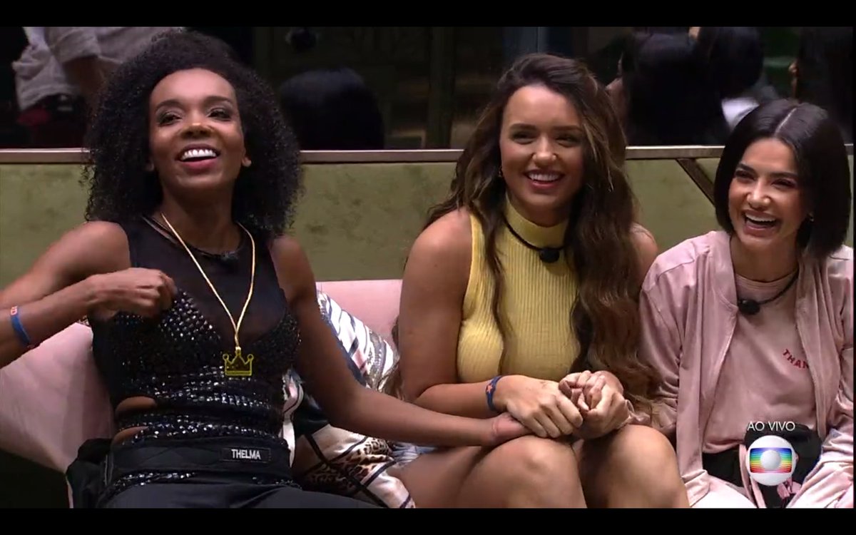 Agsonn1's tweet photo. Eu quero Thelma, Rafa e Manu na final e ponto! <3 #BBB20 https://t.co/frRgtXzbwi