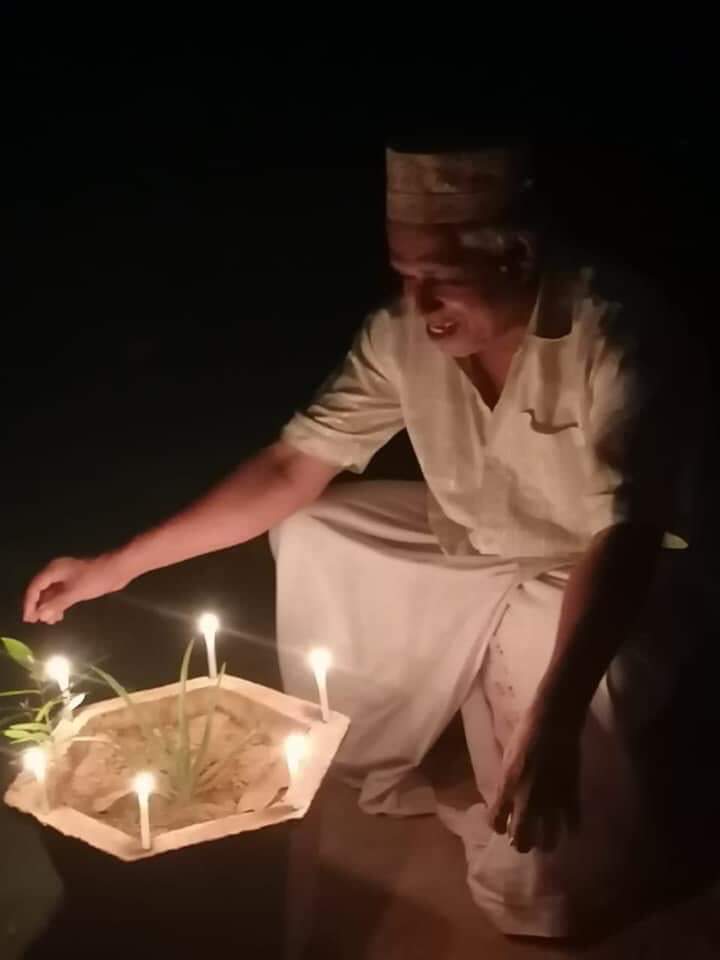 flashmspl's tweet photo. அந்த இஸ்லாமிய சகோதர சகோதரிகளுக்கு எங்கள் மனமார்ந்த வணக்கங்கள் https://t.co/zwZIhZYtG2
