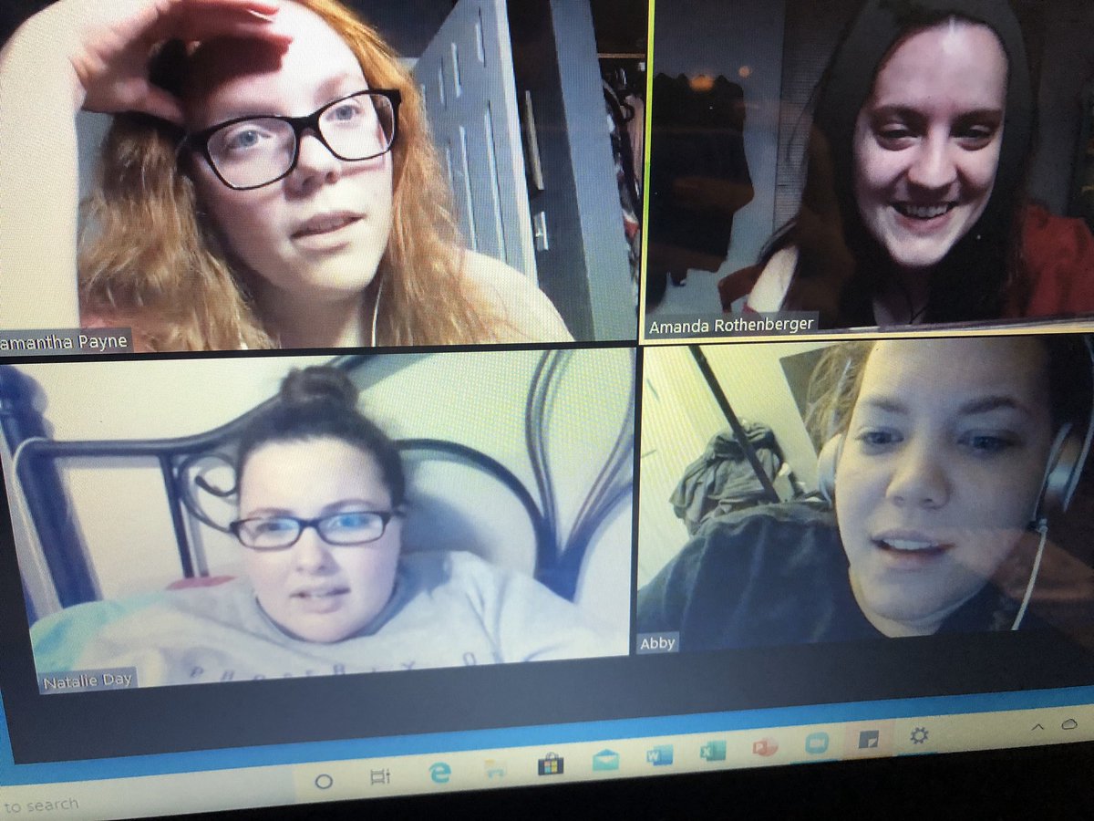 sammershammers's tweet image. Playing Guess Who on Zoom was the best idea we have ever had! #girlsnight weekly call 🥰🥰❤️