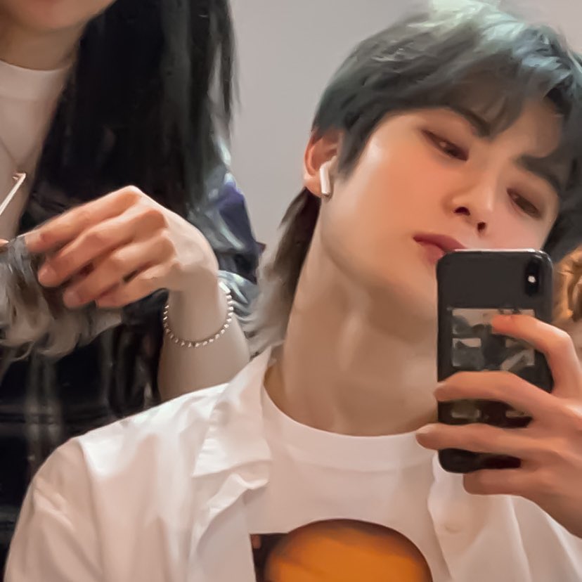 ⛹🏿 / รายงานตัว youngboy / ⛹🏿

( 📝 ) : ชื่อภาษาไทย / เมจ 
( 📝 ) : อยากเปิดออดิชั่นหรือไม่ 
( 📝 ) : ขอเพลงที่ชอบฟังในช่วงนี้ 1 เพลง

/ ทุกคน (รวมคนลา) รายงานตัวได้ไม่เกินวันอังคาร ที่ 7 เมษายน 2563 เวลา 19.00 น. เท่านั้น! ขาดรายงายตัว = ปลด ***