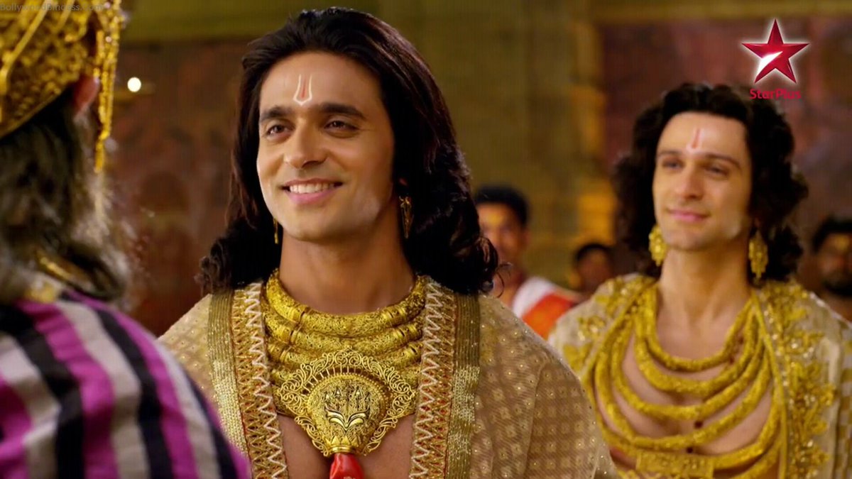 Guys Don't forget to meet Ram Laxman again only on <a href="/StarPlus/">StarPlus</a> today 7 pm. 
#SiyaKeRam #StayHomeIndia 
<a href="/ashish30sharma/">Aashiesh Sharrma</a> <a href="/KaranSuchak2/">Karan Suchak</a>