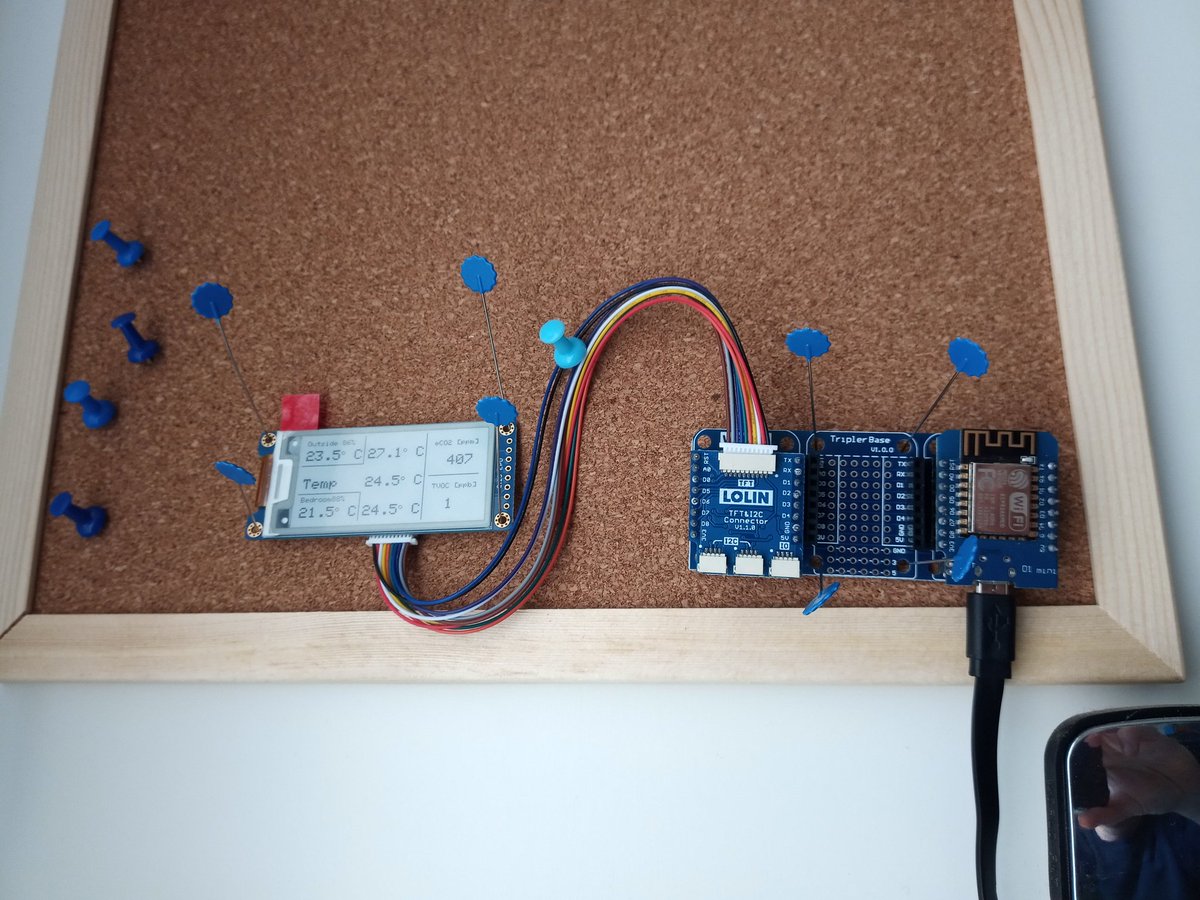 bali_gon's tweet image. Small environment data display @ESP8266 #wemos #d1mini