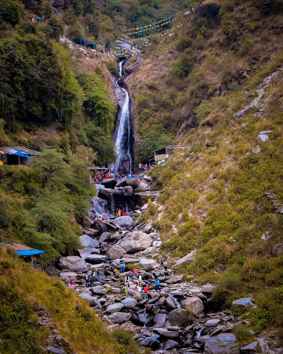 AirohubLLC's tweet photo. Bhagsunag Waterfall

Be like a waterfall and create your own path.

Photo by @trippy_highlander

❤Use #highlandernetwork #himachal #himalayas #shimla #manali  #solan #kinnaur #kangra #mandi #himachaltourism
#instahimachal #tripotocommunity #wanderon #picturesofindia https://t.co/qoCpEl3wz4