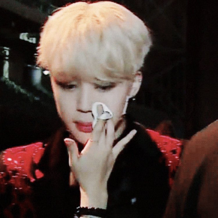 jimin getting ready with make up / hair thread  #GRWJ   #GETREADYWITHJIMIN   #JIMIN