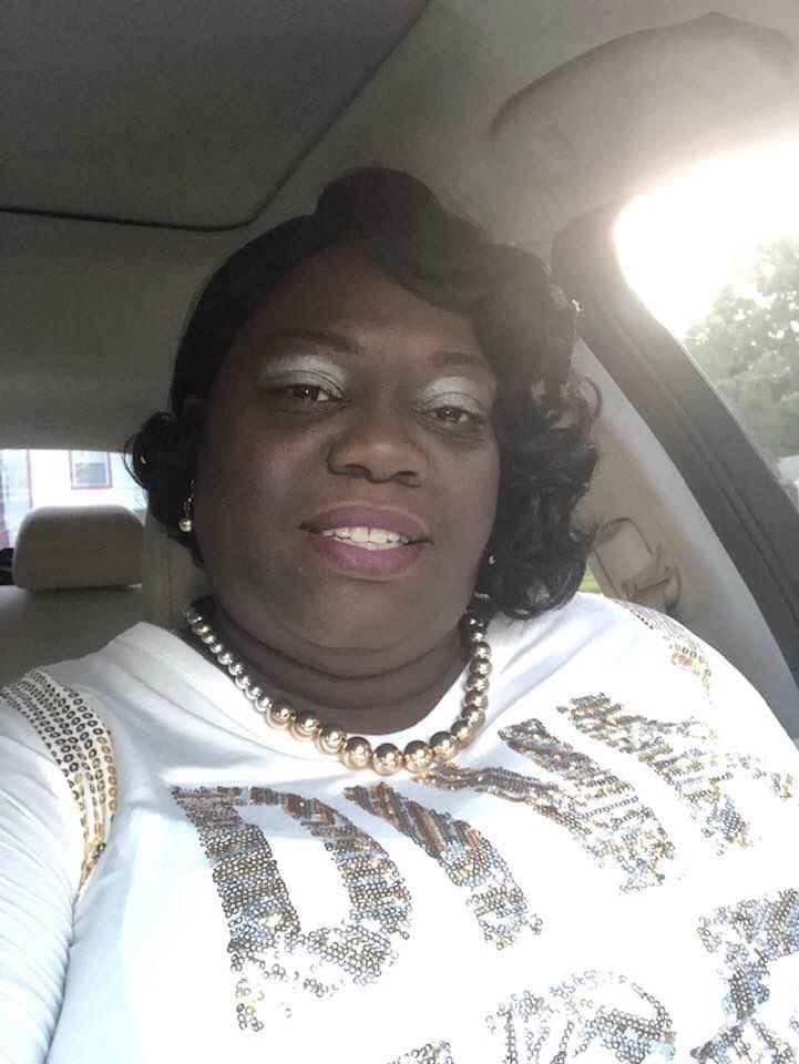 OneStopShopDee's tweet photo. Dear, My Heart, my other half MY FIRST LADY💔it’s fucked up a gov. virus that’s going around could strike you this hard baby your a strong god fearing woman who HAVE FAITH. Baby your in a better place🕊I will keep living through the word of god that you taught me ❤️#FuckCorona https://t.co/MdiZ69ggPk