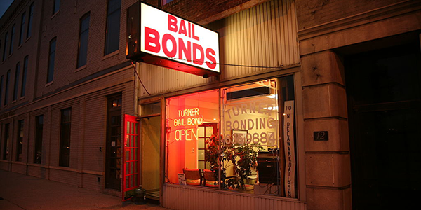BailBondService's tweet photo. Bail Bonds Office - https://t.co/aaMTkfVxrx

#PoliceDepartment
#HotlineBailBonds
#OnlineBail
#BailAgent
#CashBailBond https://t.co/a4ks0REZRJ