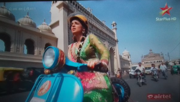 ozantlerslane's tweet photo. .@starplus is a gift that keeps giving! #IPKKND #SanayaIrani! #BestEntryEver https://t.co/I4QoLSTZva