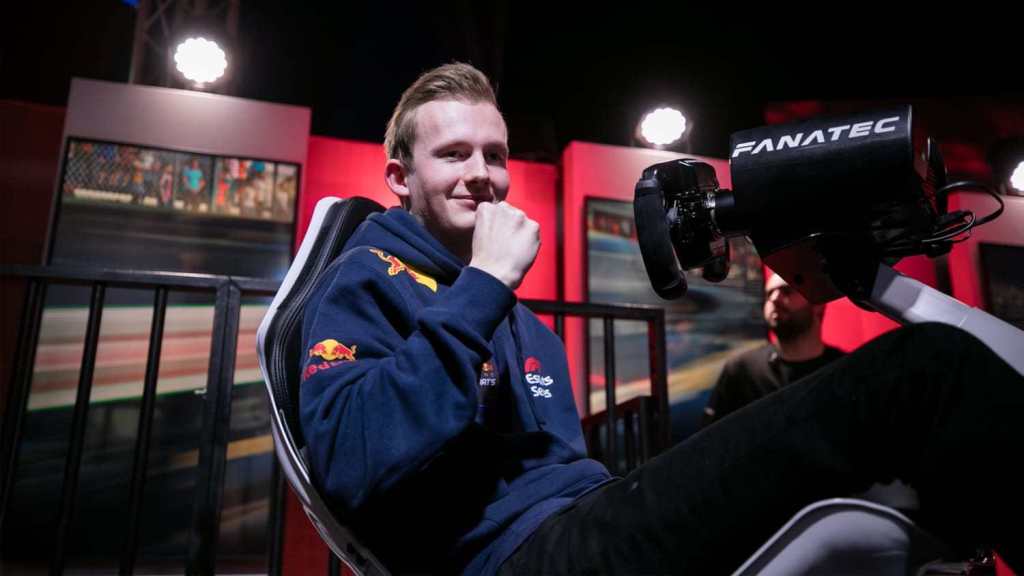 thelastcornerit's tweet photo. F1 Esports Pro Exibition Race | Frederik Rasmussen vince a Melbourne.
Articolo di @AggioValentino https://t.co/gqPBlVmuL4 https://t.co/9gIOl4vojw