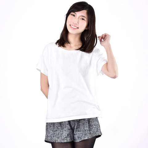 Tシャツトリニティ 公式 こんにちは و ٩ 本日は 白の日 Tシャツトリニティには 白tの種類 が豊富です ベーシックな形や レディースtシャツ ｖネックなど お好みのtシャツを見つけて下さいね もちろん 白以外のカラーもあります