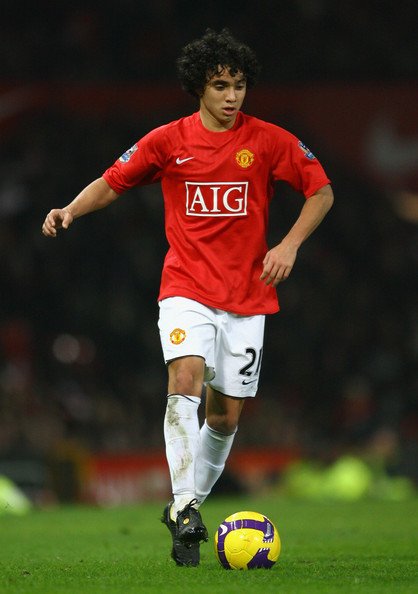 RAFAEL DA SILVA: Rafael replaced  @FraizerCampbell with 10 minutes to go to make his Manchester United debut vs Newcastle United in the Premier League at Old Trafford, a 1-1 draw in August 2008.  #MUFC