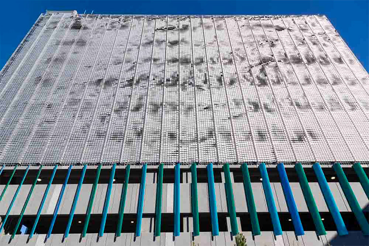 AECinfo's tweet photo. How Do Dynamic Wall Motion Systems Work? @extechinc #extechinc #kineticwall #dynamicfacade https://t.co/JKUHQWZirq https://t.co/w6N2gDlNnD