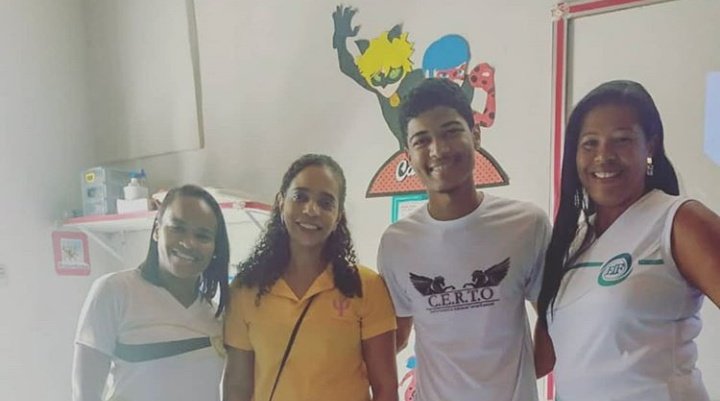 CentroCert0's tweet photo. Ralizamos uma visita na Escola Infância Feliz, tivemos um bate papo com as crianças e Prof° sobre "Padrões de beleza", um assunto importantíssimo para tratar com estes jovens. #saude #comsaud #wodeivid #certo #padraodebeleza #saudemental #stopbullying
https://t.co/FXfxc7GBZe https://t.co/MGM5oQ2yYy