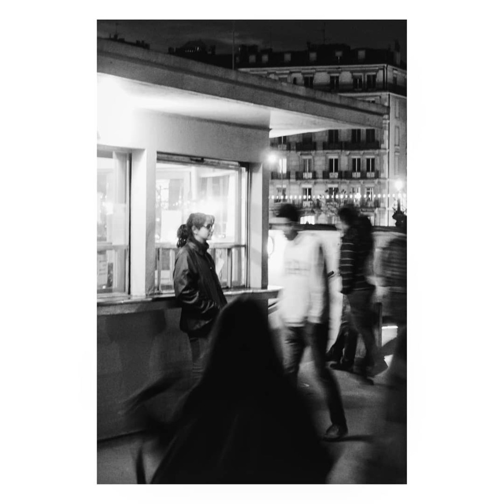 majomatej's tweet photo. 👥
..
Geneva, Switzerland, 2018
..
#streets_in_motion #streetandmoody #nightphotography #nighttime #blackandwhite #blackandwhitephotography #streets #streettogether #streetizm #street_photography #streetoftheday #street_photo_club #fromstreetswithlove… https://t.co/lMvWtMxJxc https://t.co/jDj4CrBZUv