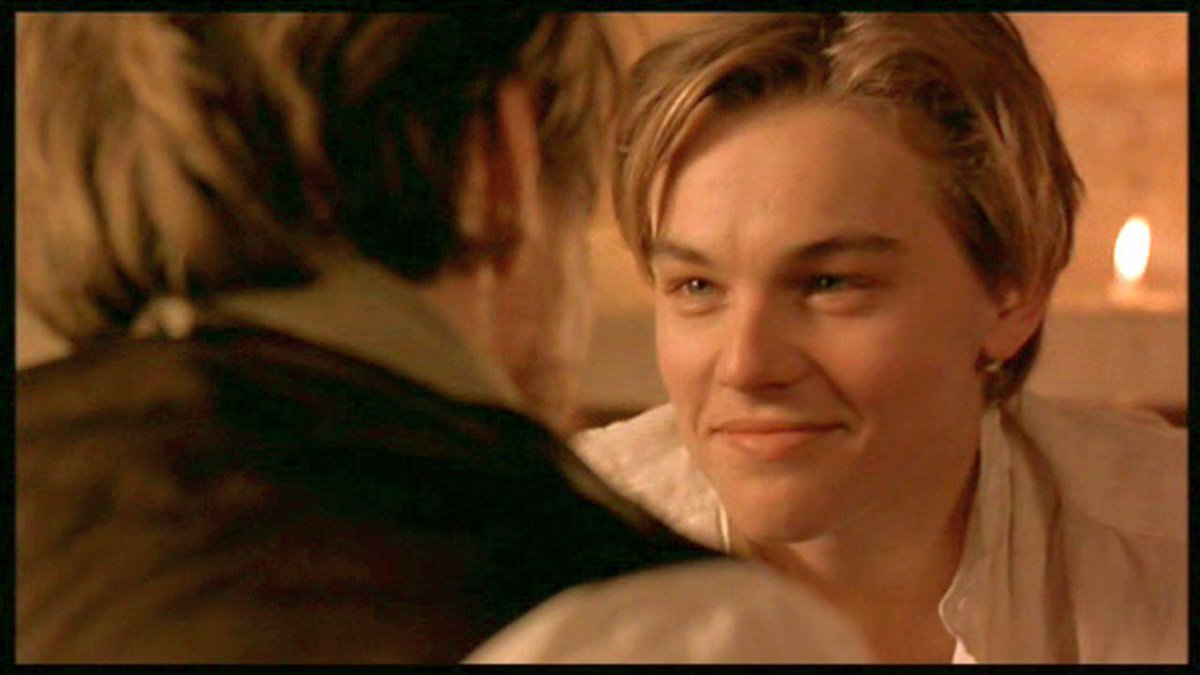 かなえ Ar Twitter ディカプリオ ダンディな俳優になってしまってそれはそれでかっこいいけど 少年期は本当に美しかった タイタニックよりもうちょっと前の マイルームや太陽と月に背いての頃かな ブラッドレンフロもそうだけど あの頃の90年代のアメリカ像は自分