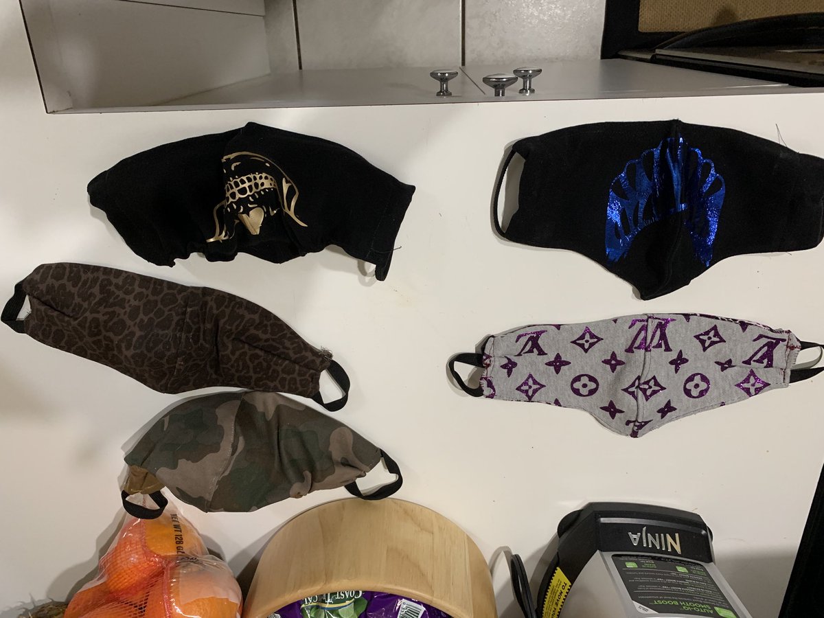 Gtroy979's tweet photo. My daughter made these mask .... Get you one they are washable and they selling fast $10 regular and $15 designer or two sides!!!!! https://t.co/28gvX1RGvU