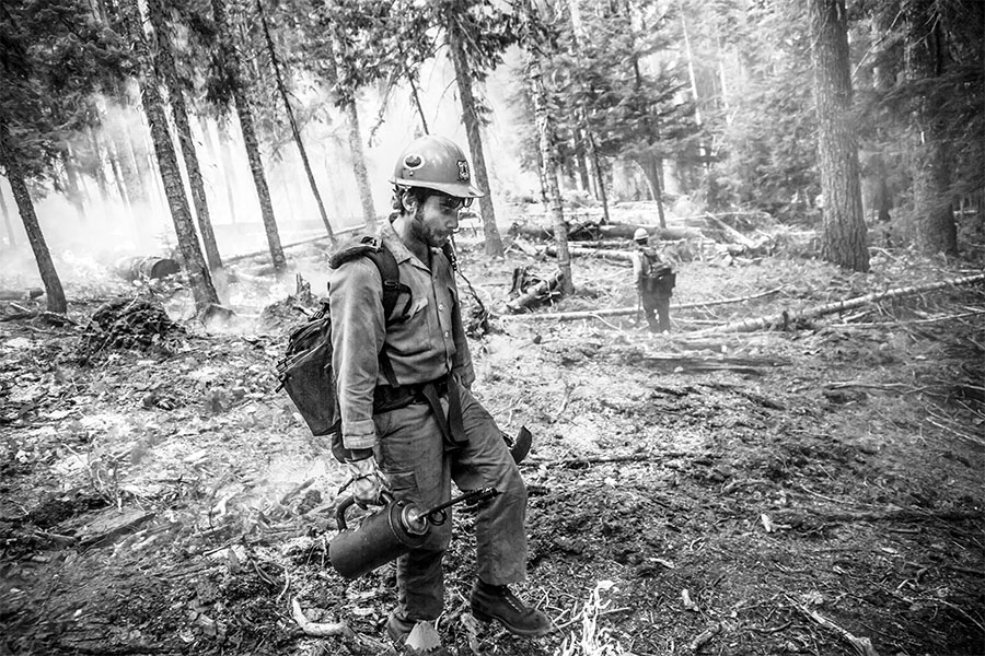 WATERAX's tweet photo. Who's ready for #WildfireWeek2020 ? Stay tuned for wildland related stories all week!

#WATERAX is proud to sponsor #WildfireWeek2020 by @FireinCanada

Picture by Jake Murie https://t.co/QlDRFxUEnx