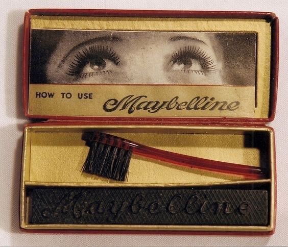 Vintage makeup packaging & makeup kits/minaudieres!!!!!