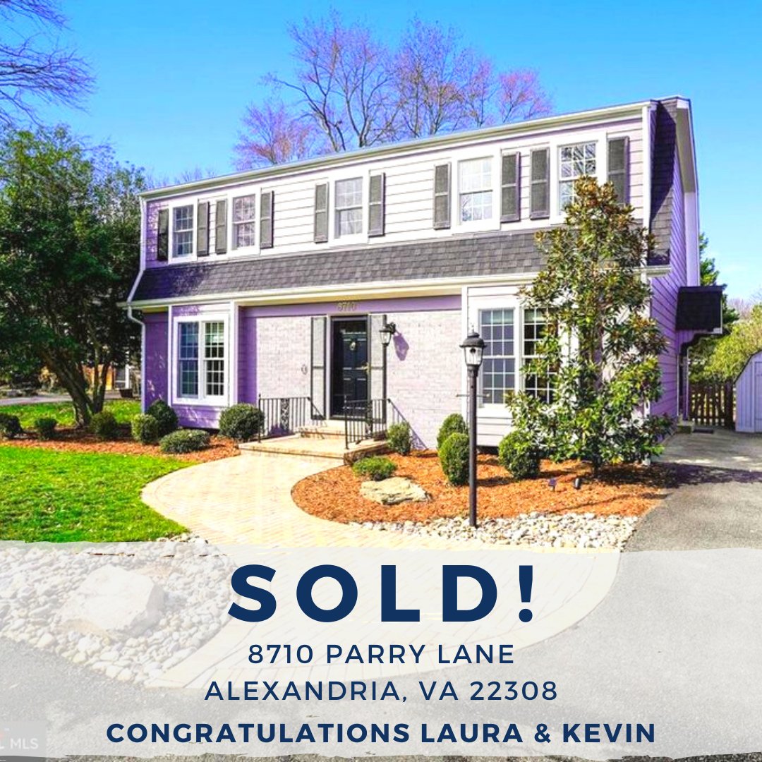 SewardGroup's tweet photo. Given #SocialDistancing regulations, we aren't attending Closings but we ARE having them! Our Clients closed on 2 Alex homes & 2 DC homes! Thank you to #AlliedTitle & #KVSTitle & @MBHSettlement! Congrats Laura & Kevin, Brad & Kristin, Tracy, & Andrea—we are so thrilled for you! https://t.co/sFT324ZHO3